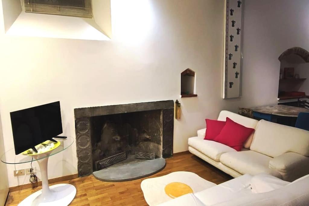 Appartamento Torre Della Buca Prato  Bagian luar foto