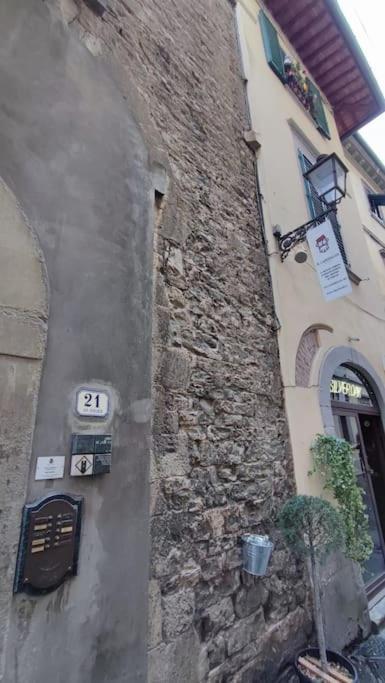 Appartamento Torre Della Buca Prato  Bagian luar foto