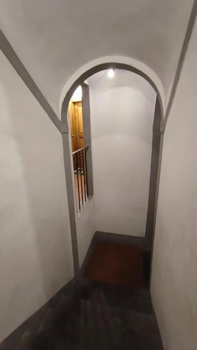 Appartamento Torre Della Buca Prato  Bagian luar foto